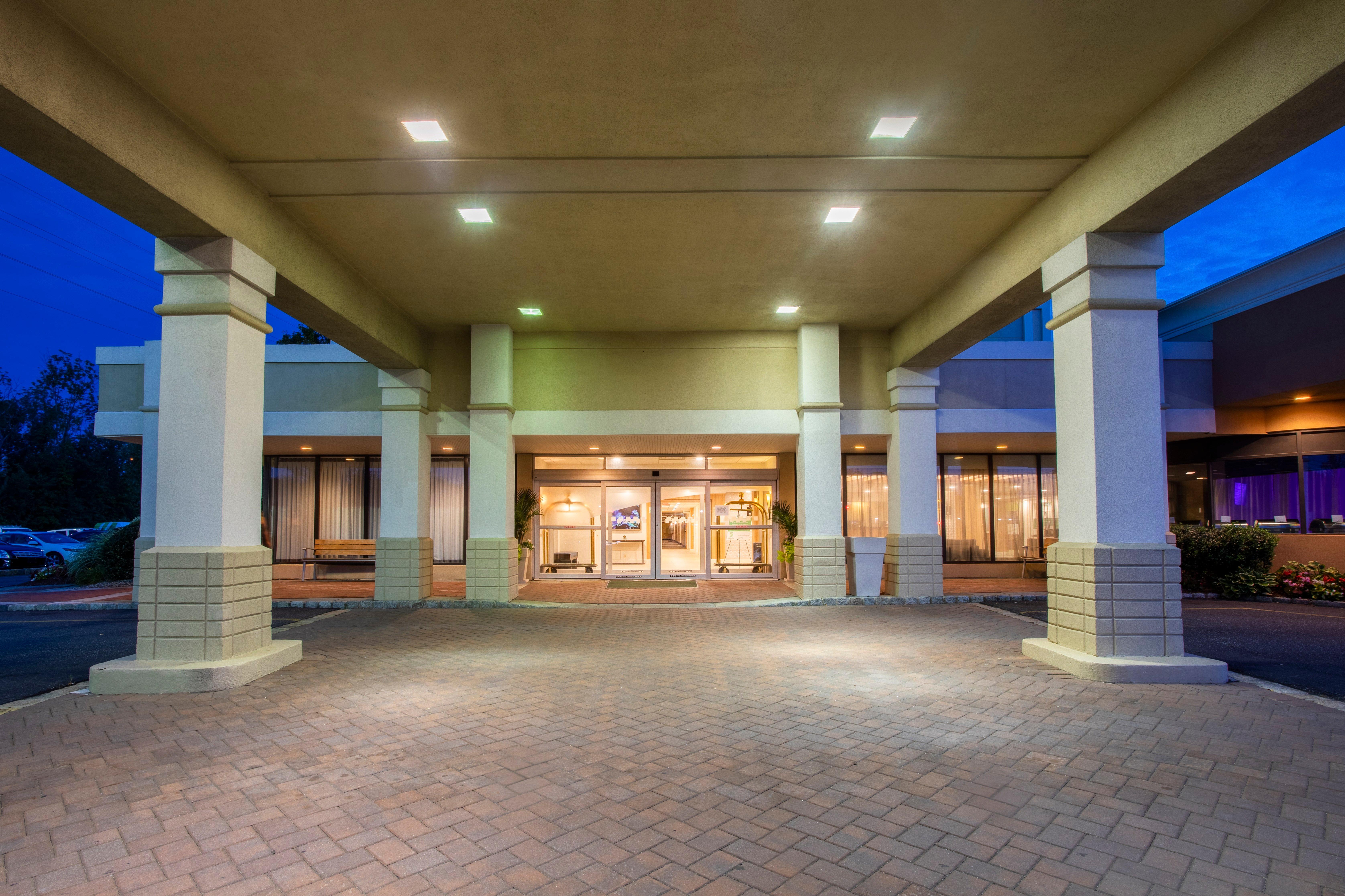 Holiday Inn & Suites Parsippany Fairfield By Ihg Exterior foto