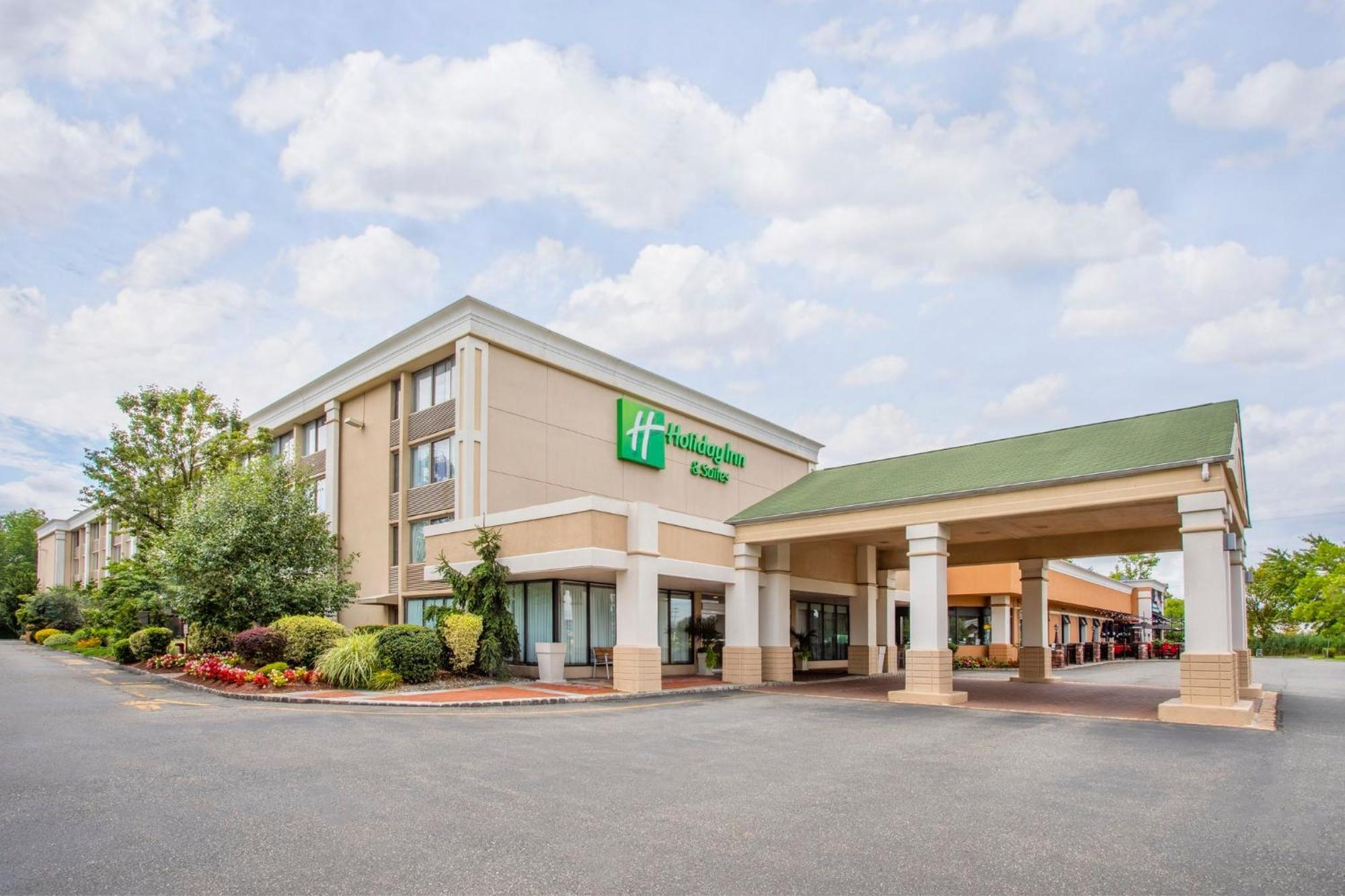 Holiday Inn & Suites Parsippany Fairfield By Ihg Exterior foto