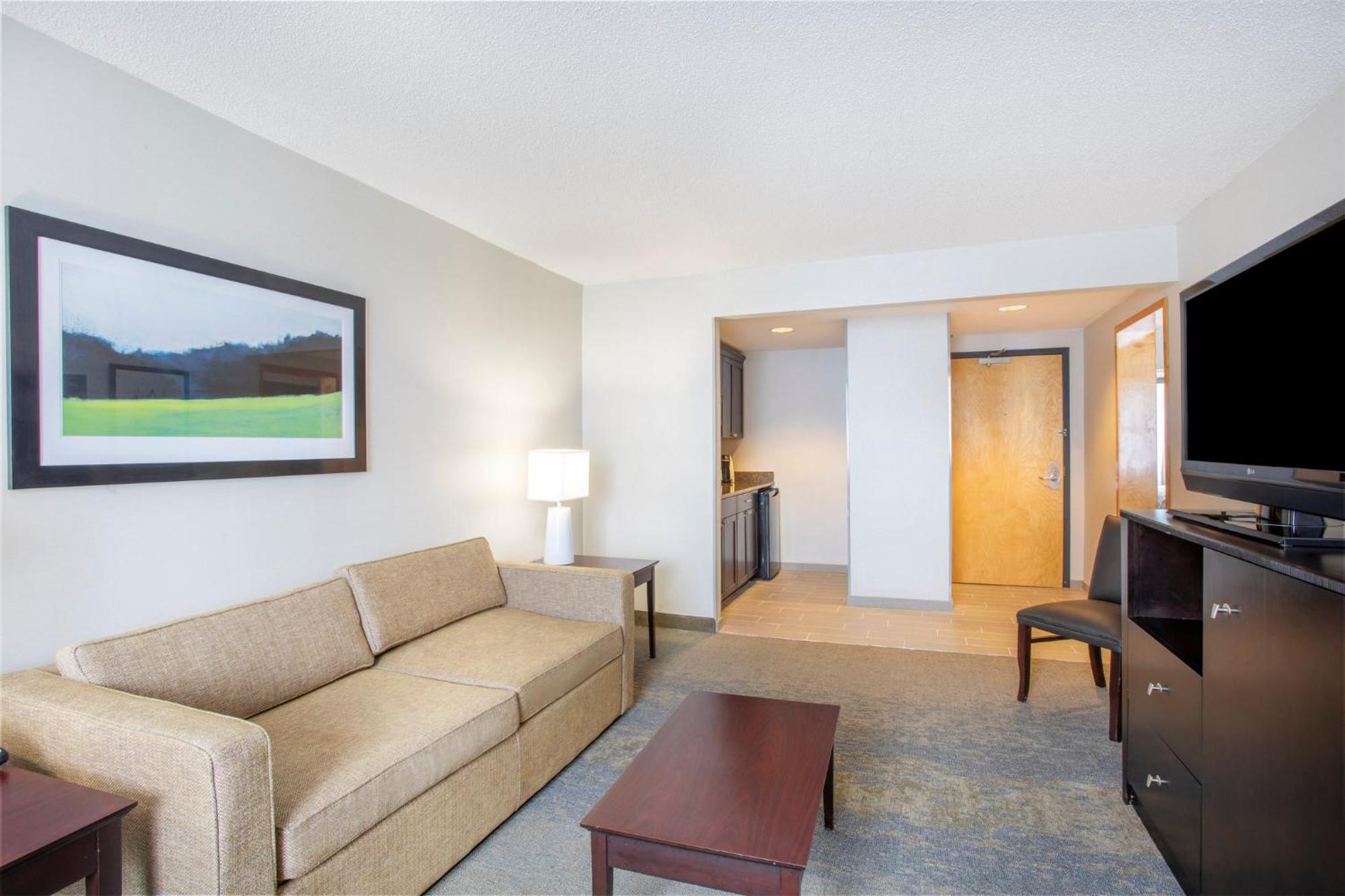 Holiday Inn & Suites Parsippany Fairfield By Ihg Exterior foto