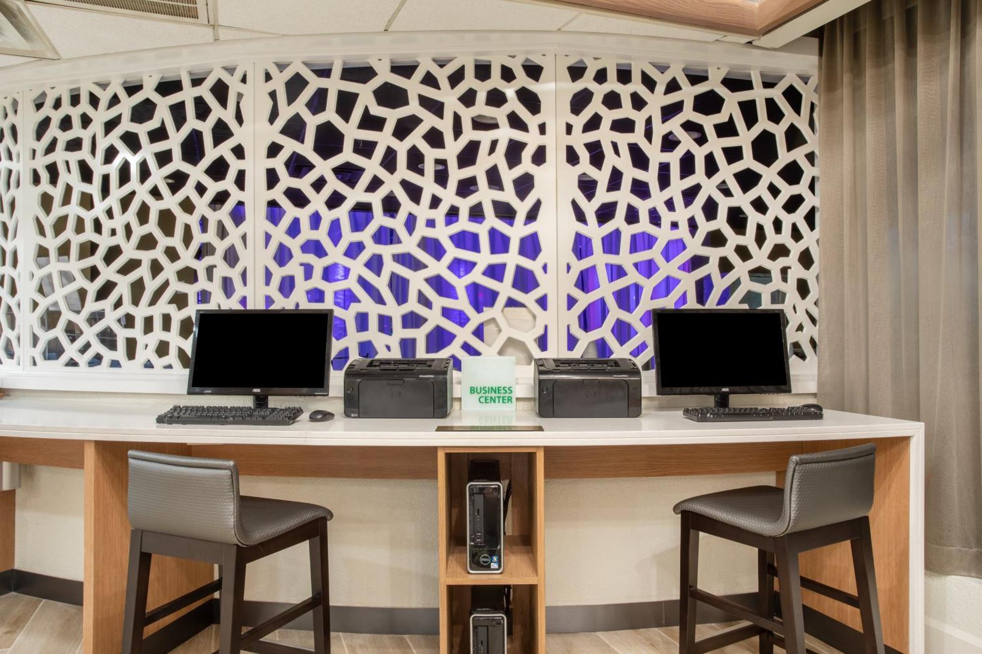 Holiday Inn & Suites Parsippany Fairfield By Ihg Exterior foto