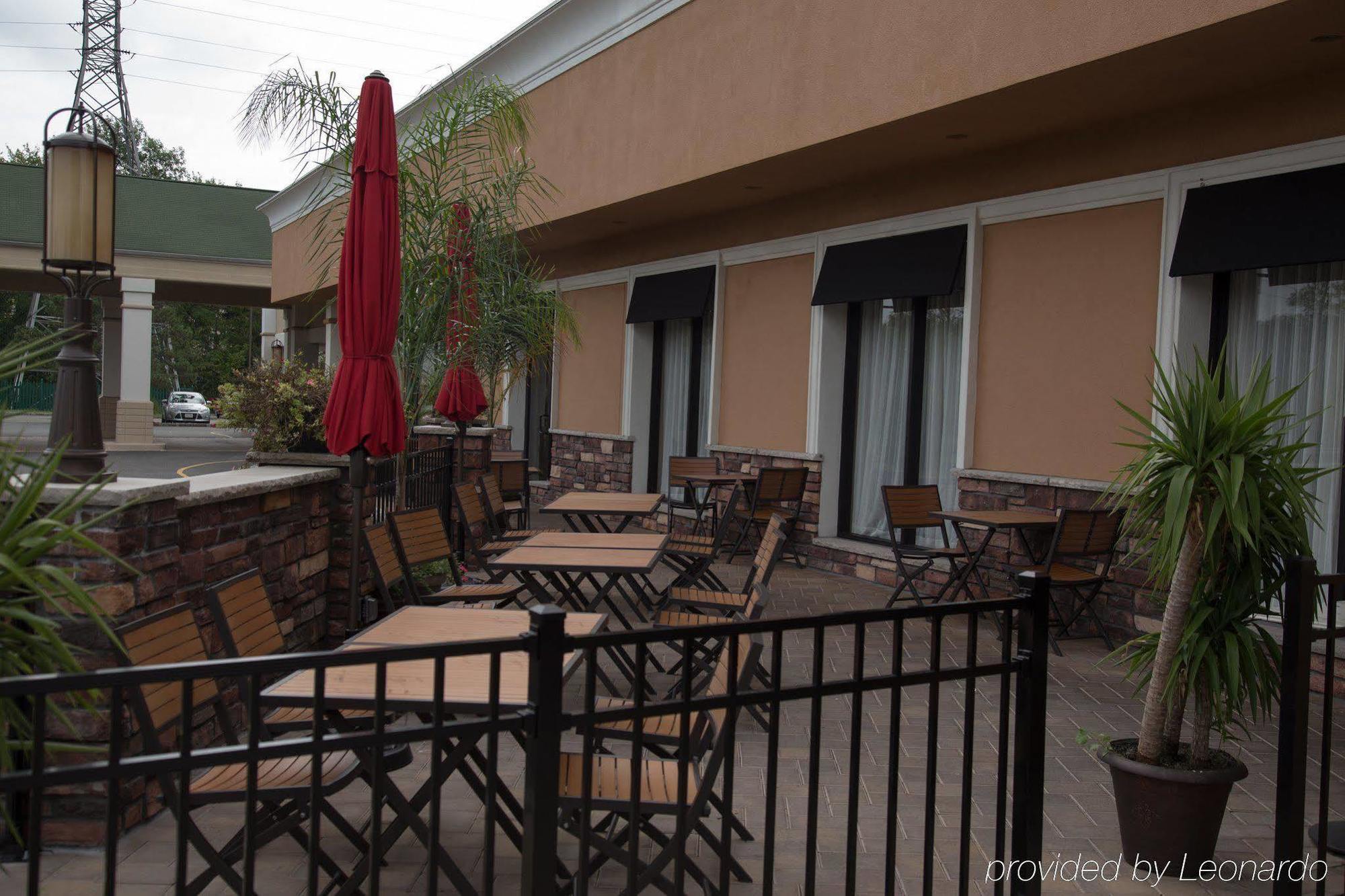 Holiday Inn & Suites Parsippany Fairfield By Ihg Exterior foto