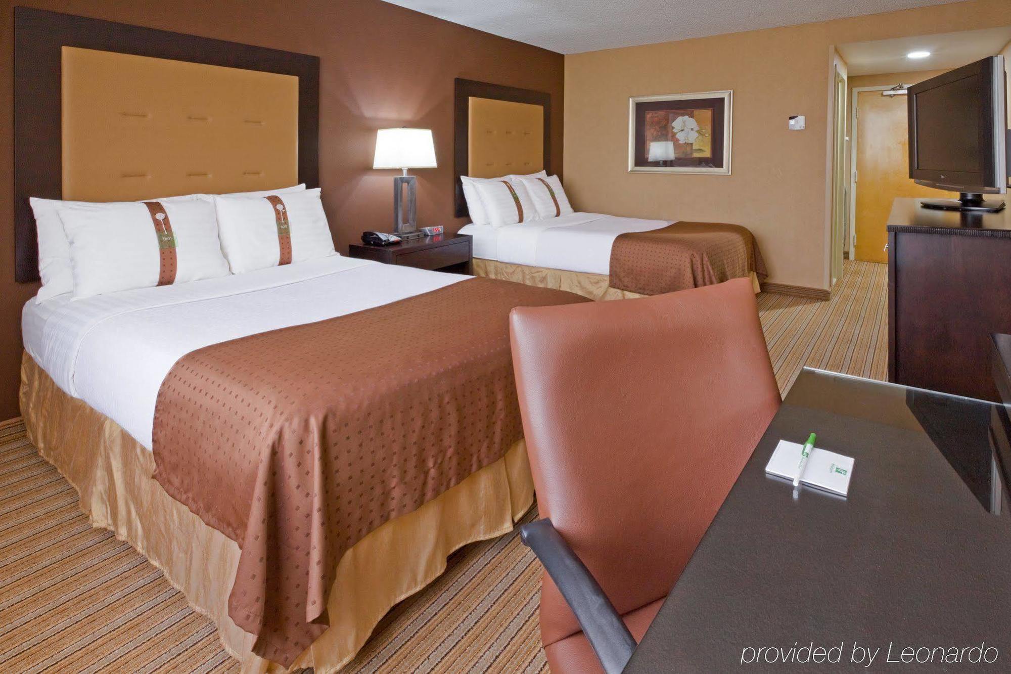 Holiday Inn & Suites Parsippany Fairfield, An Ihg Hotel Habitación foto